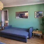 Cosy Parking Prive Croise Laroche Pres Tram *