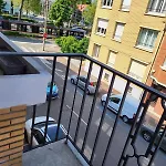 Cosy Parking Prive Croise Laroche Pres Tram *