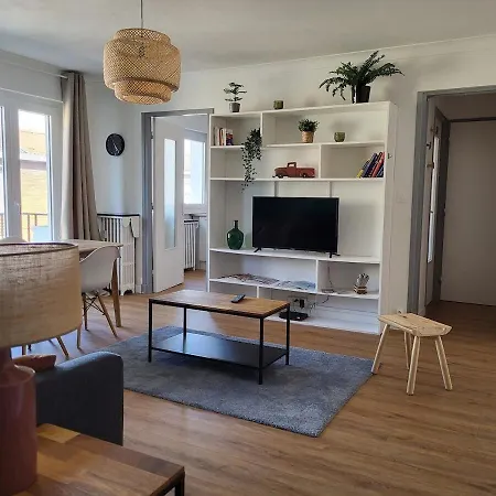 Apartment Cosy Parking Prive Croise Laroche Pres Tram *