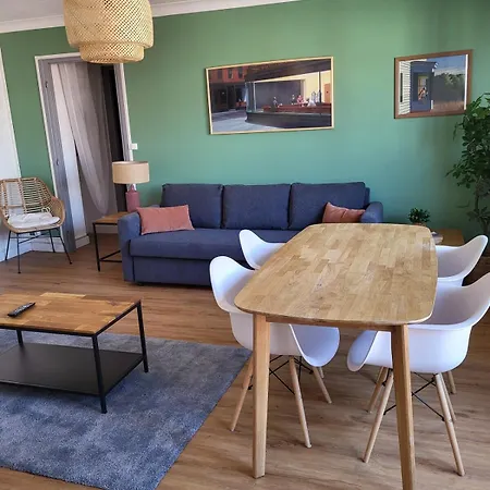 Cosy Parking Prive Croise Laroche Pres Tram Lejlighed