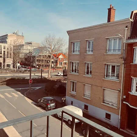 Διαμέρισμα Cosy Parking Prive Croise Laroche Pres Tram