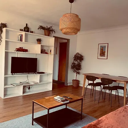 Cosy Parking Prive Croise Laroche Pres Tram Διαμέρισμα