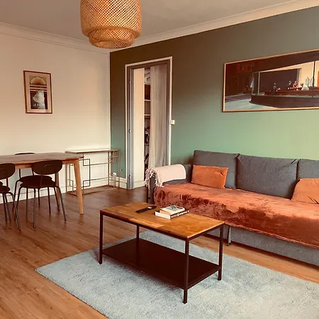 Cosy Parking Prive Croise Laroche Pres Tram